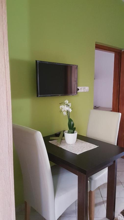 Tópart Apartman Tapolca Exterior foto